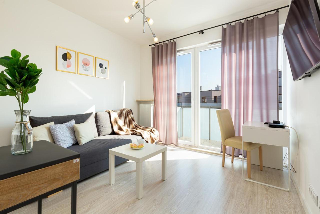 Metro Bielany Apartments By Noclegi Renters وارسو المظهر الخارجي الصورة