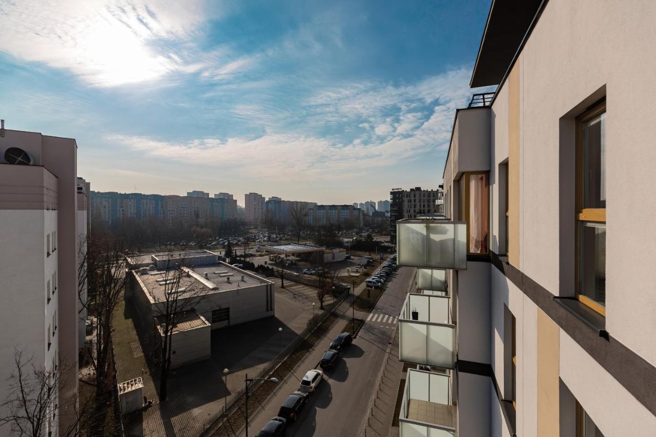 Metro Bielany Apartments By Noclegi Renters وارسو المظهر الخارجي الصورة